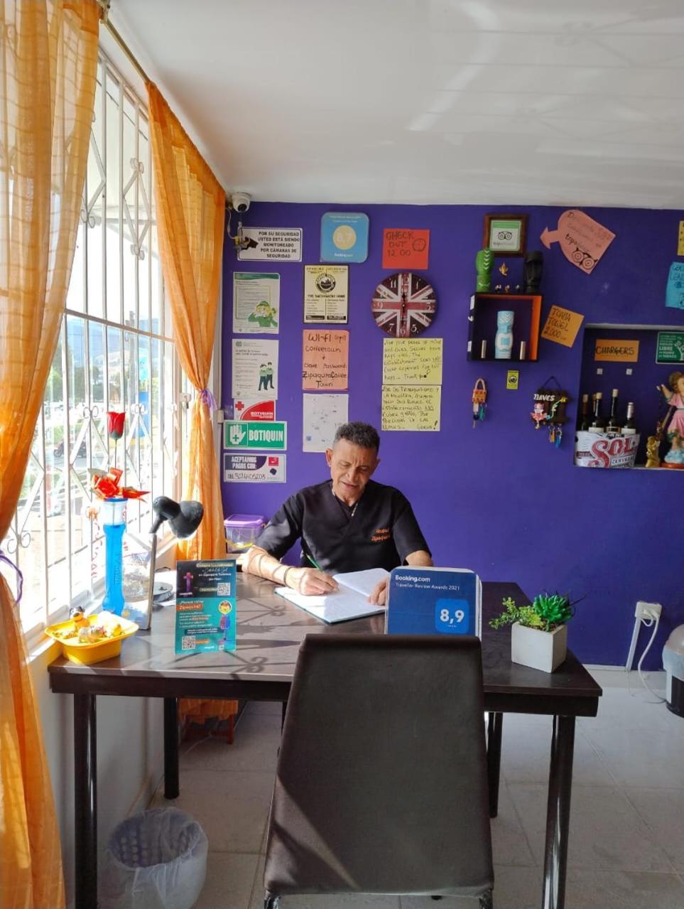 Zipa Hostel Zipaquirá Eksteriør billede